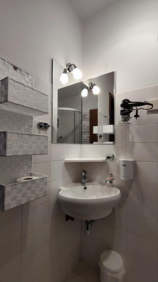 Apartments Kapus Center Μπλεντ Εξωτερικό φωτογραφία